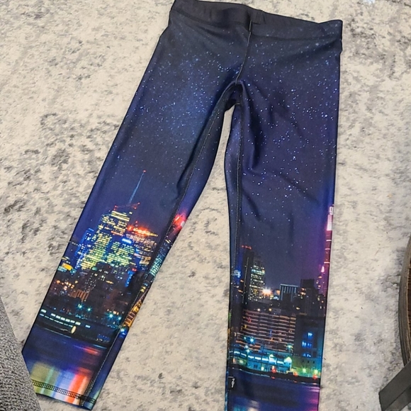 NWT Zara terez nyc night capris - Picture 8 of 11